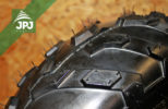 Reifen mit Felge 16x8-7 - Detail